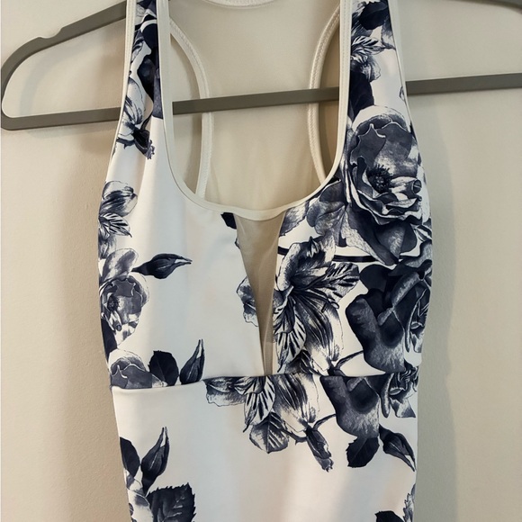 Eleve Ballet Leotard MA - Picture 2 of 4